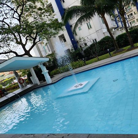 Elegant Studio At Grass Residences 1-5 Persons Only, Quezon City Εξωτερικό φωτογραφία